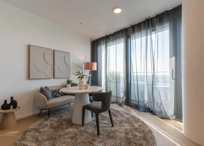 Appartement Josef's L Ueber Den Wolken L Danube Flats 03