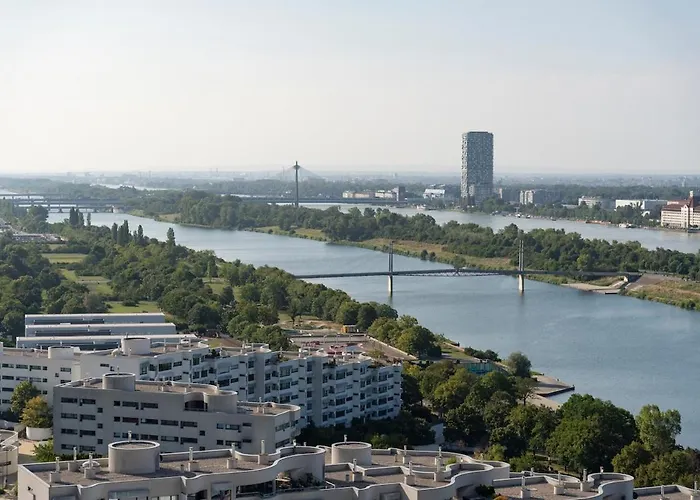 Appartement Josef's L Ueber Den Wolken L Danube Flats 03